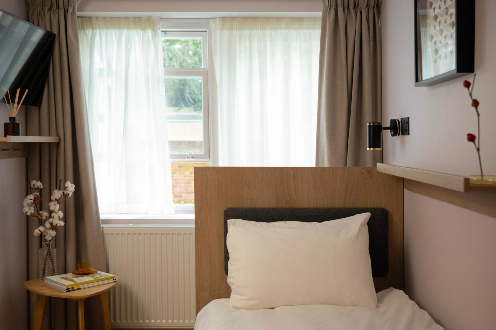 Bob W London Olympia Hotel Ngoại thất bức ảnh